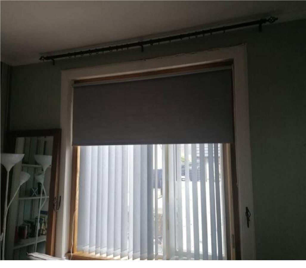 1 Bed In The Outskirts Of Edinburgh, Free Wifi & Street Parking, Self-Catering Apartment Broxburn Luaran gambar